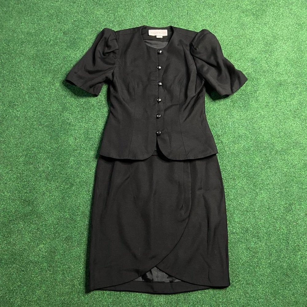 Vintage Richard Warren 2 piece skirt suit